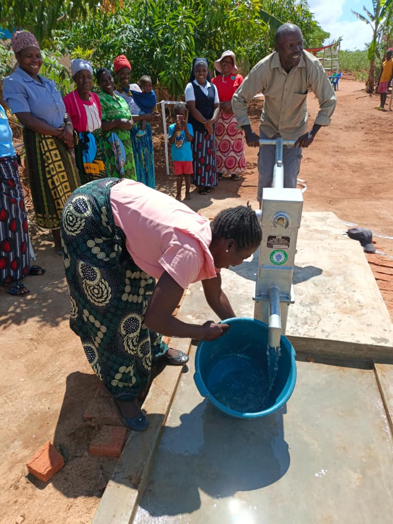 Emvuyane Village Well Project