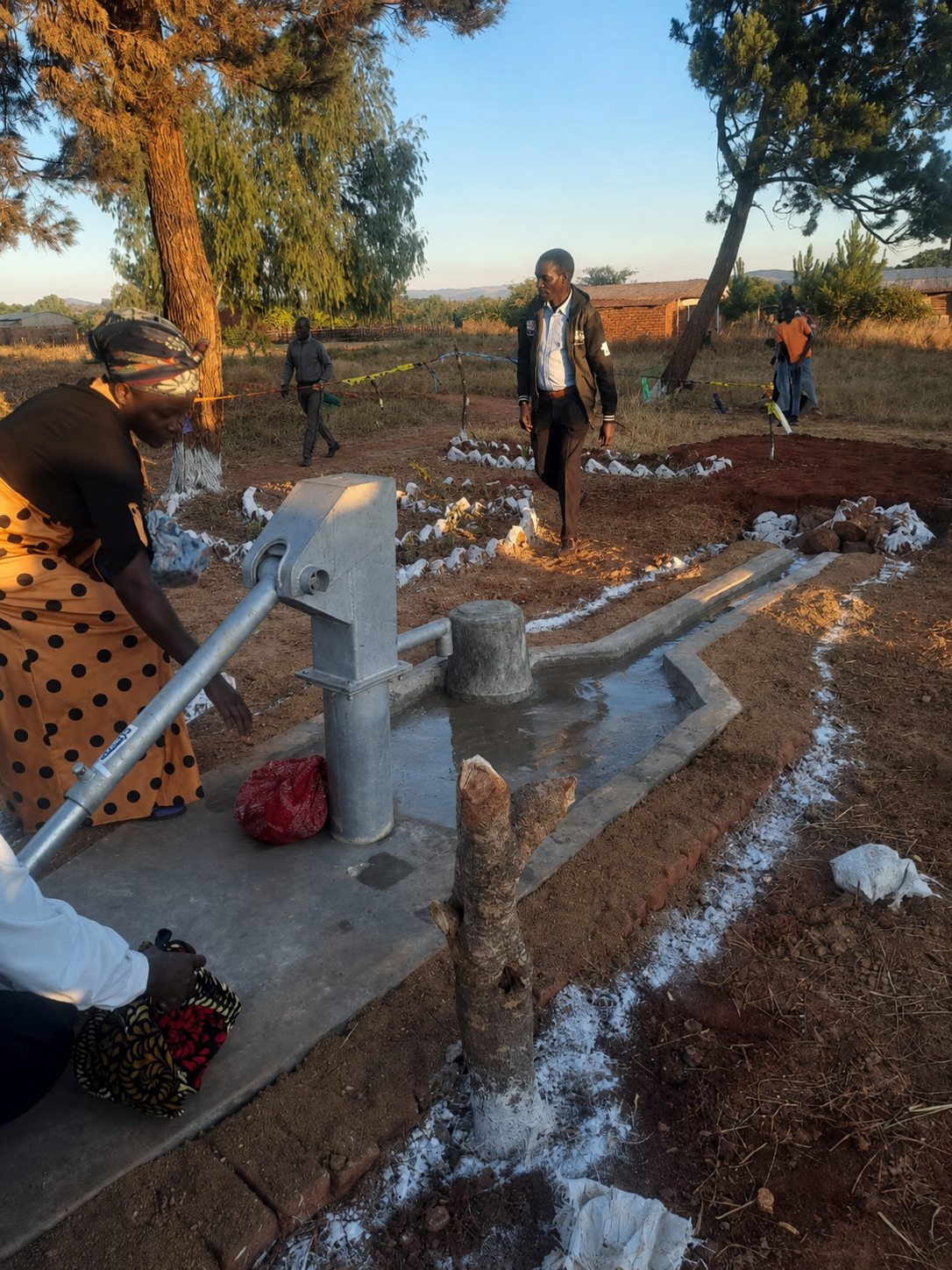 Kaputeni Chisi Village Well Project
